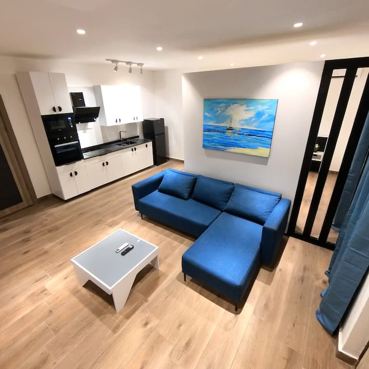 Executive Modern Studio @Osu +Free Airport Pickup